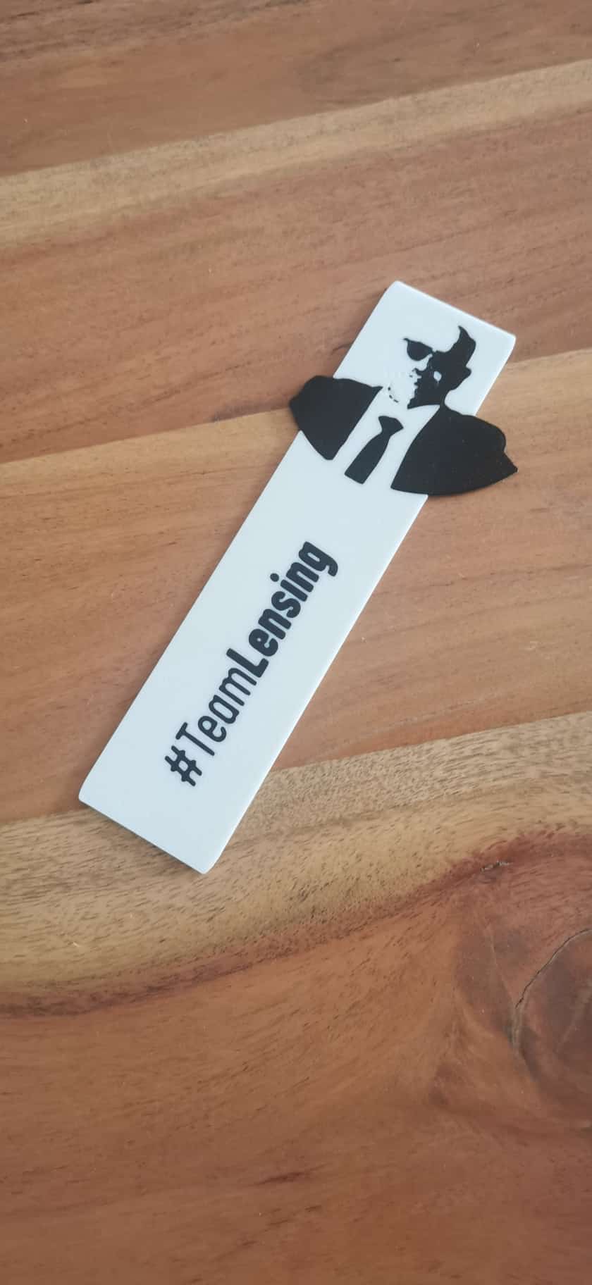Lesezeichen - #TeamLensing